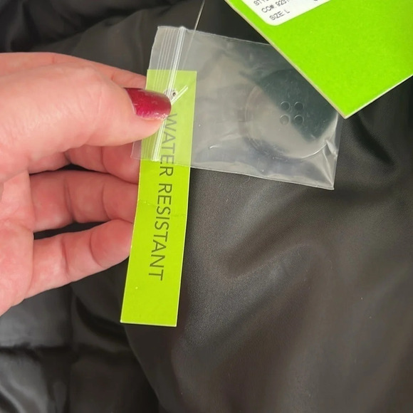 Sam Edelman Cozy and Warm Parka with Detachable Faux Fur Collar - NWT - Size L - Picture 10 of 12